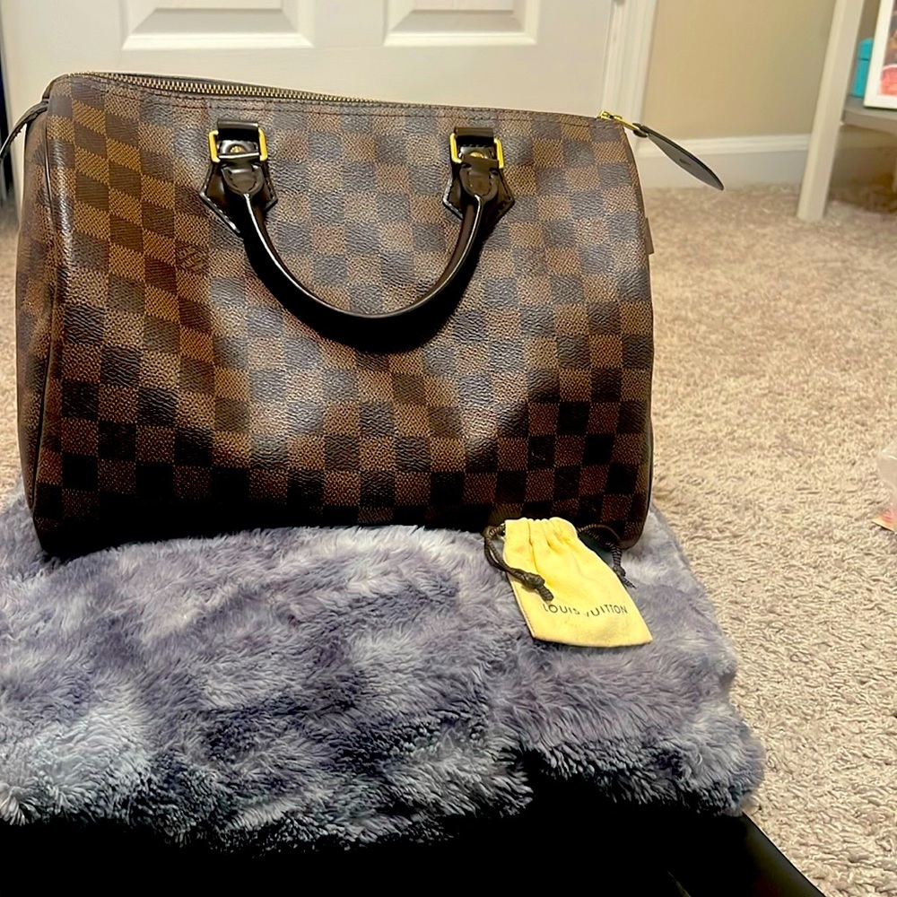 Louis Vuitton Speedy Monogram Handbag 👜🤎
